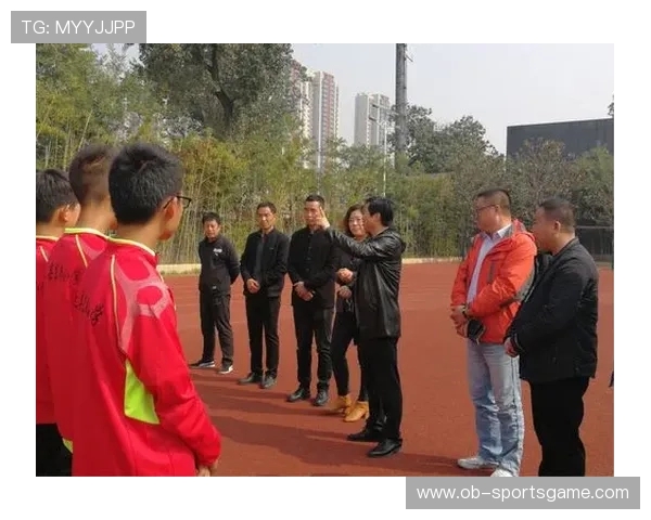 球迷骚乱引爆激情极限高光时刻震撼登场全网热议不断 球迷骚乱引爆激情极限高光时刻震撼登场全网热议不断